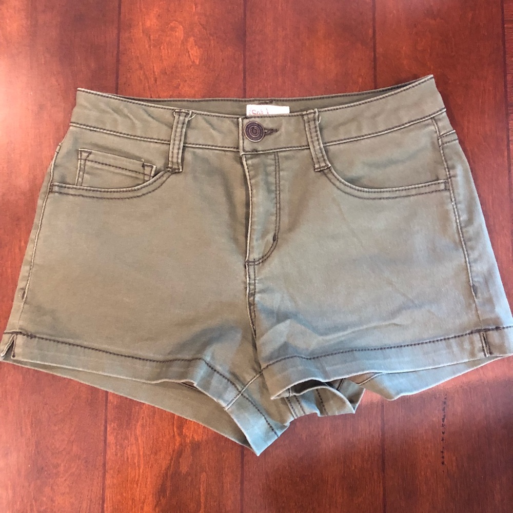 Women’s Jean shorts